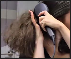 Hair Straightening Brush Using on Damaged Hair Hair Straightening Brush Using on Damaged Hair